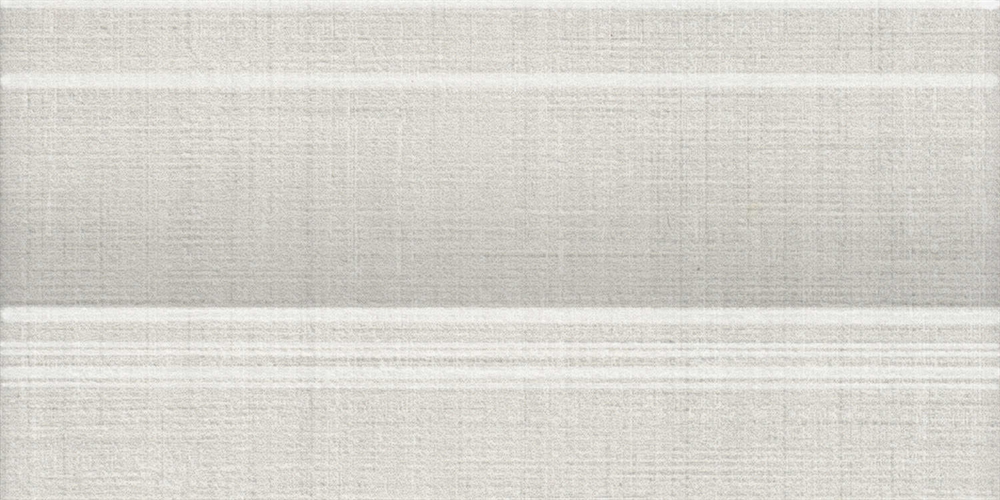 FMD046 Плинтус Спинелли матовый 20x10x1,3